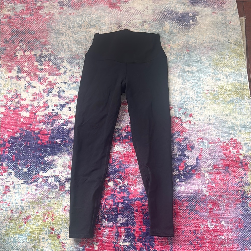 ALO Yoga Black Full-Length Leggings with Elastic Waistband